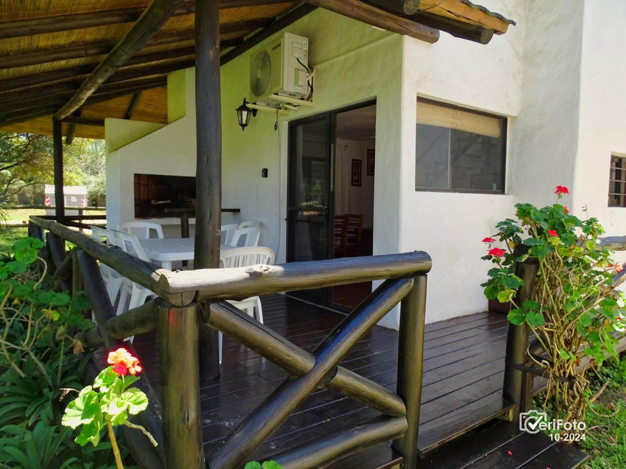 Bungalows Punta Colorada Piriapolis Exterior photo