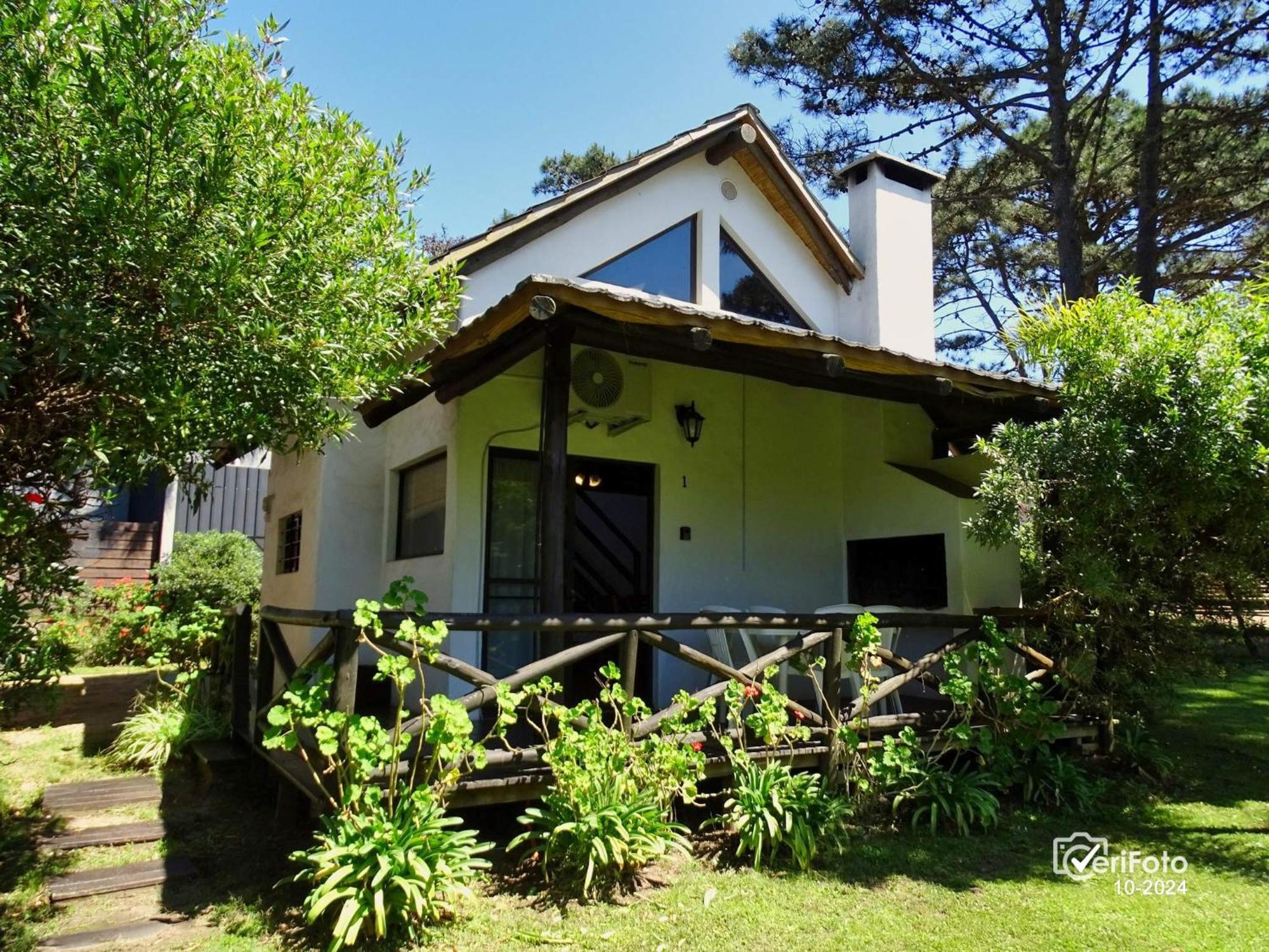 Bungalows Punta Colorada Piriapolis Exterior photo