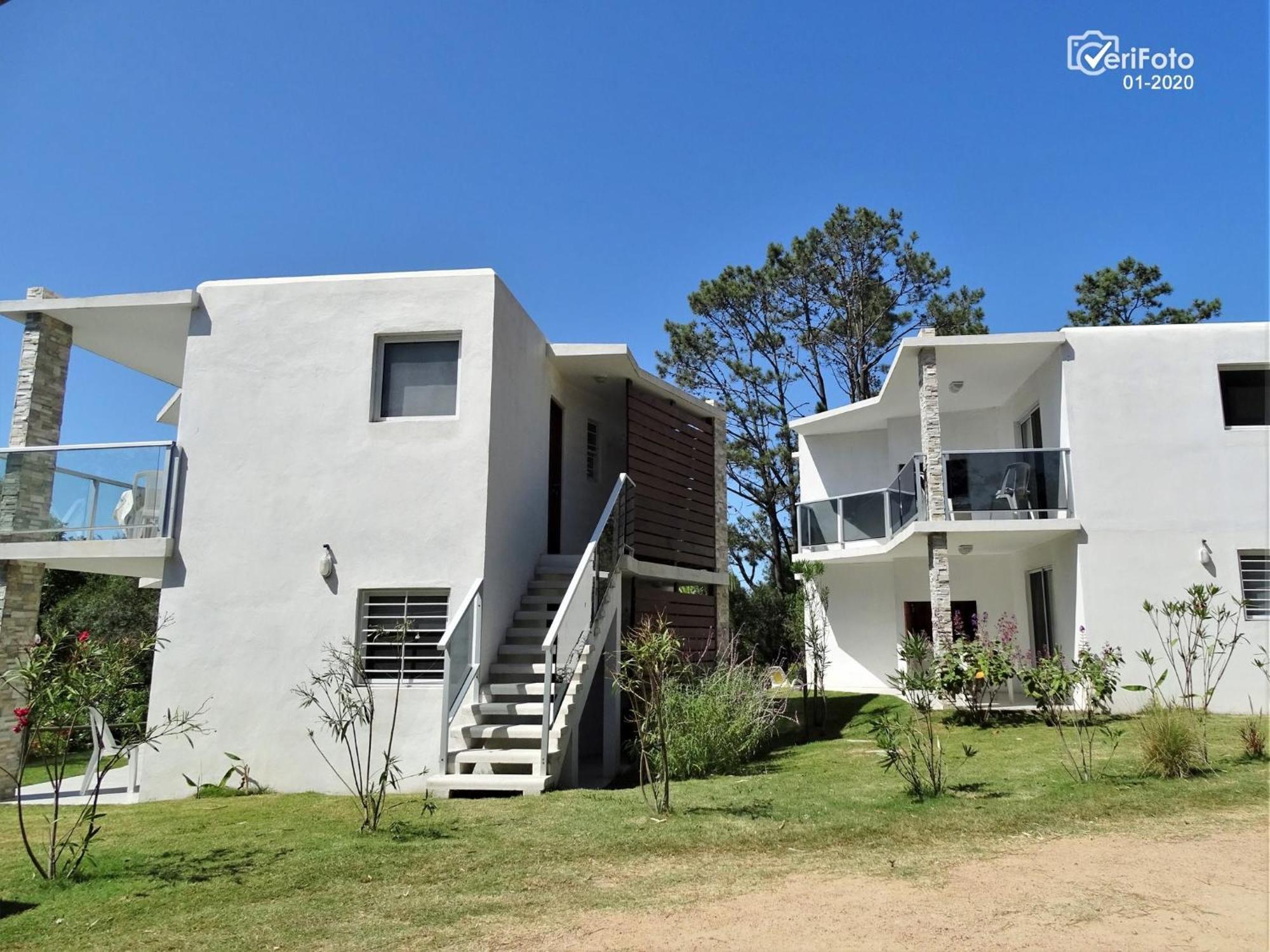 Bungalows Punta Colorada Piriapolis Exterior photo
