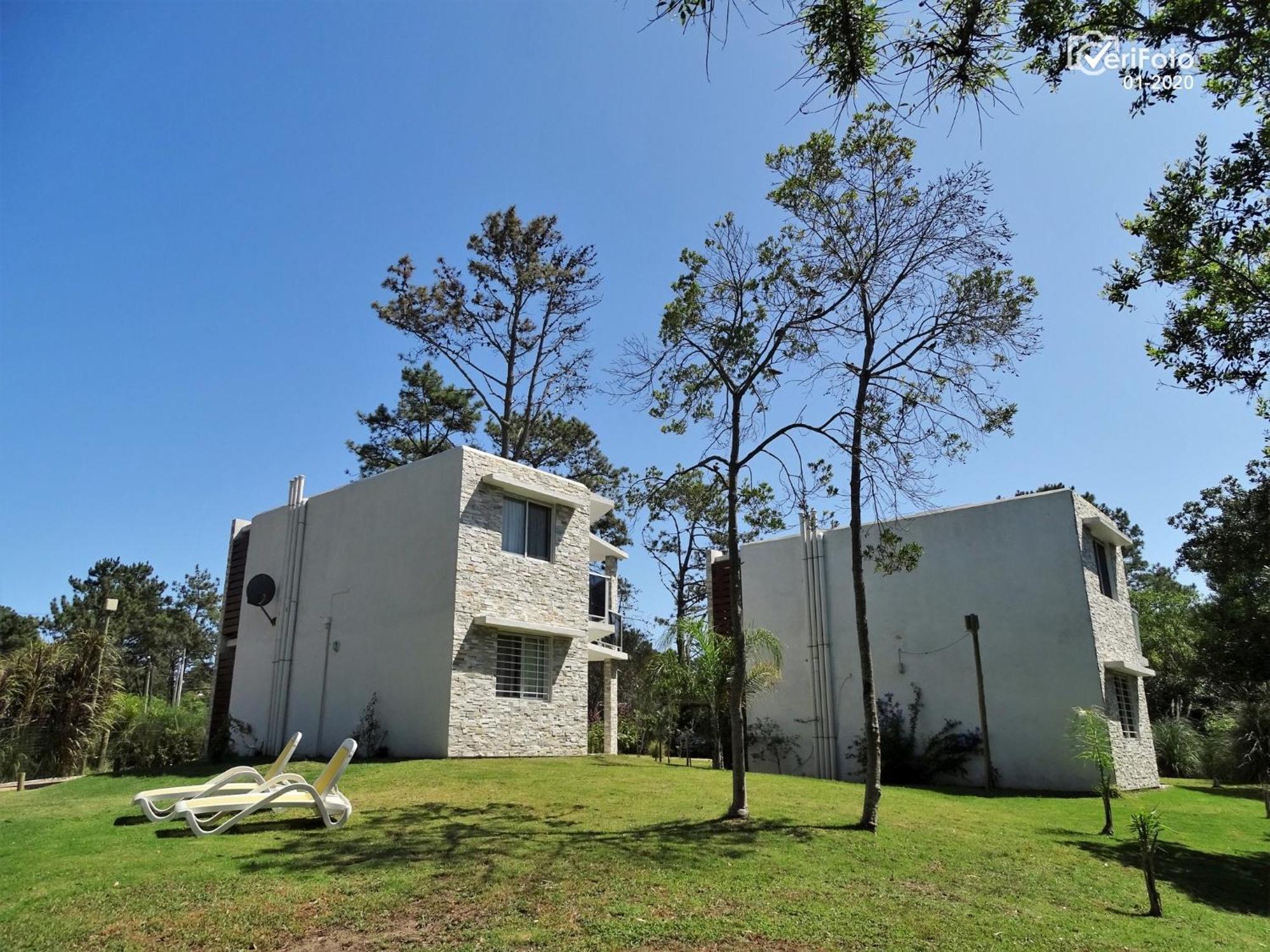 Bungalows Punta Colorada Piriapolis Exterior photo